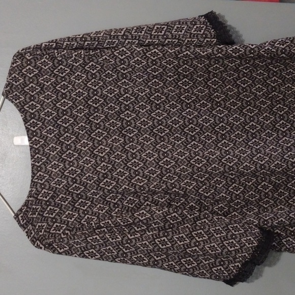 BETSEY Johnson size medium blouse - Picture 4 of 9